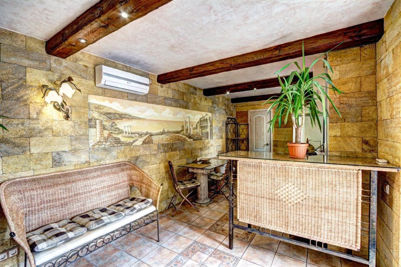 Villa Gaudi Odessa Luaran gambar